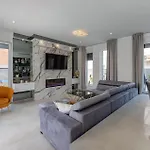 Awesome In With Wifi