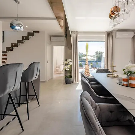 Holiday home Lovely In Zaton With Kitchen