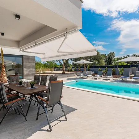 Casa vacanze Awesome In Zaton (Zadar)