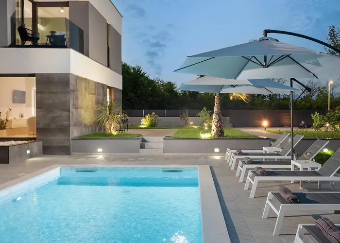 Awesome In With Wifi Nyaraló Zaton