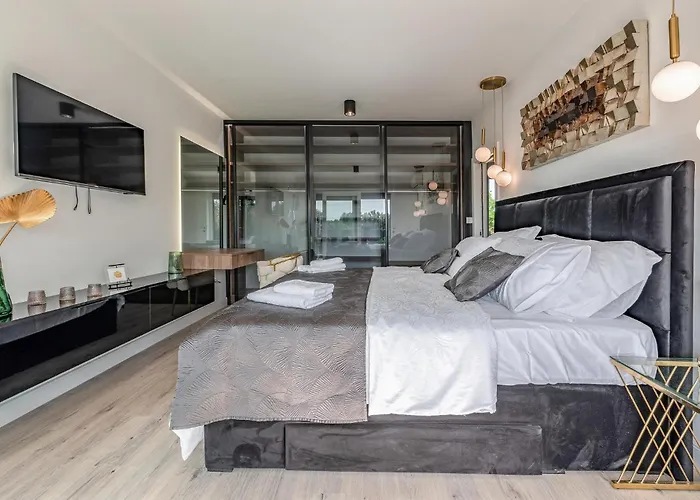 Nyaraló Awesome In With Wifi Zaton