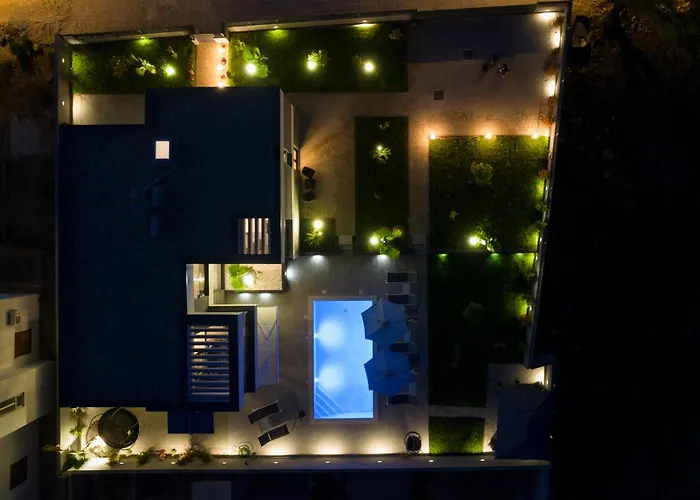 Nyaraló Awesome In With Wifi Zaton